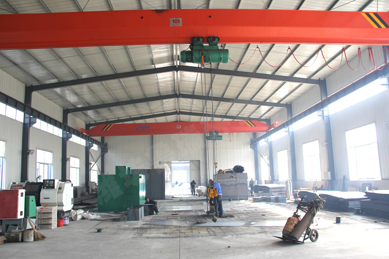 疊螺污泥濃縮污泥脫水機(jī)生產(chǎn)車間